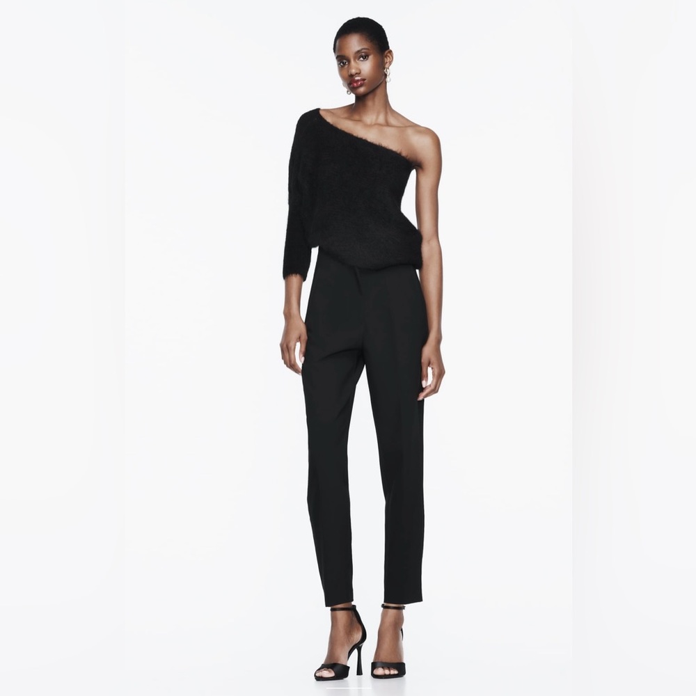 Brand new black Zara trousers